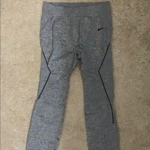 Nike Pro Full Length Leggings